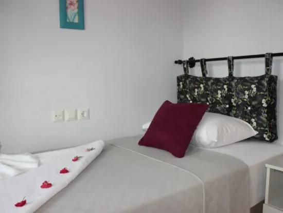 1 Doppelbett 1 Einzelzimmer